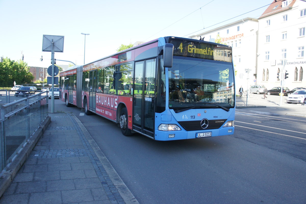 Wagen 113 ex. SWU (Mercedes Benz Citaro O530 G Euro 3) am Ehinger Tor am 10.5.2017.