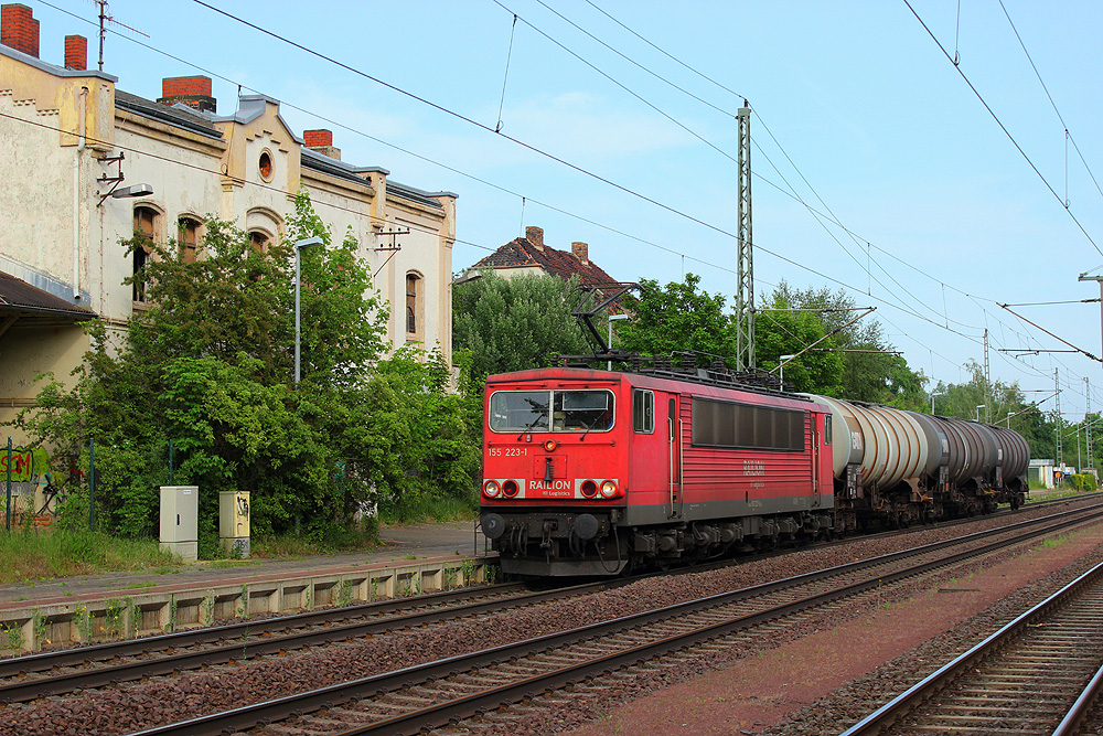 Wefensleben, 22.05.2014 18:21 Uhr - 155 223 mit Minikesselzug gen Westen