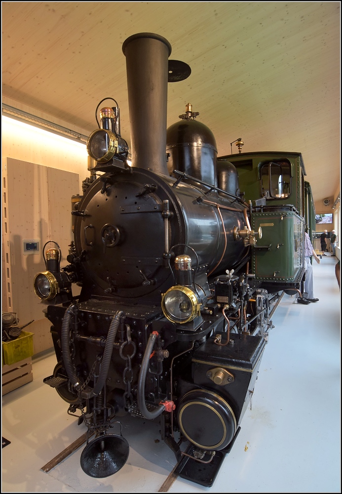 Zu Stefans Bildern vom Waldenburgerli. Die kleine Lok Gedeon Thommen im liebevoll eingerichteten Museum in Talhaus. Juli 2019.