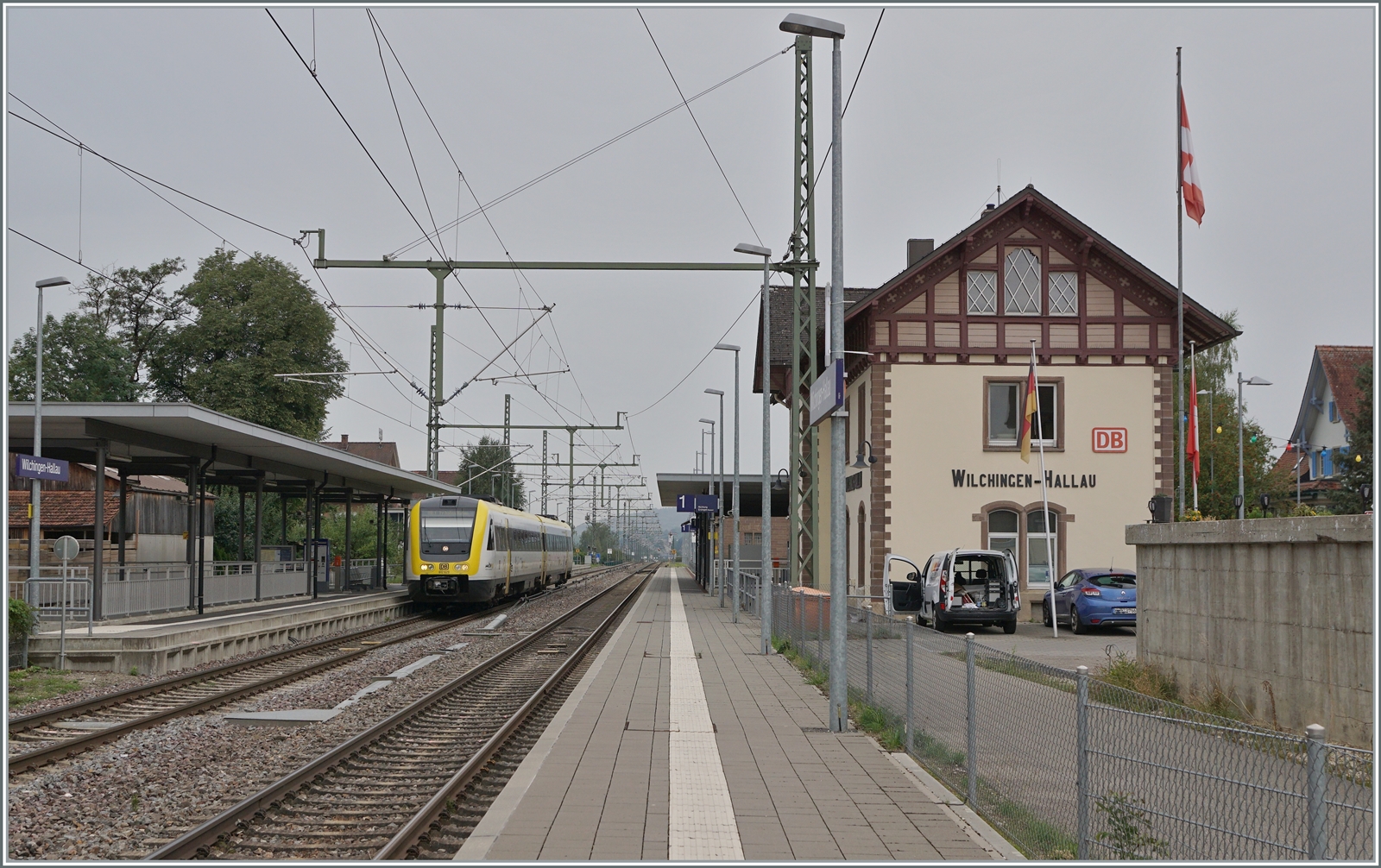 Blick in die Gegenrichtung mit einem weiteren DB 612. 

6. Sept. 2022