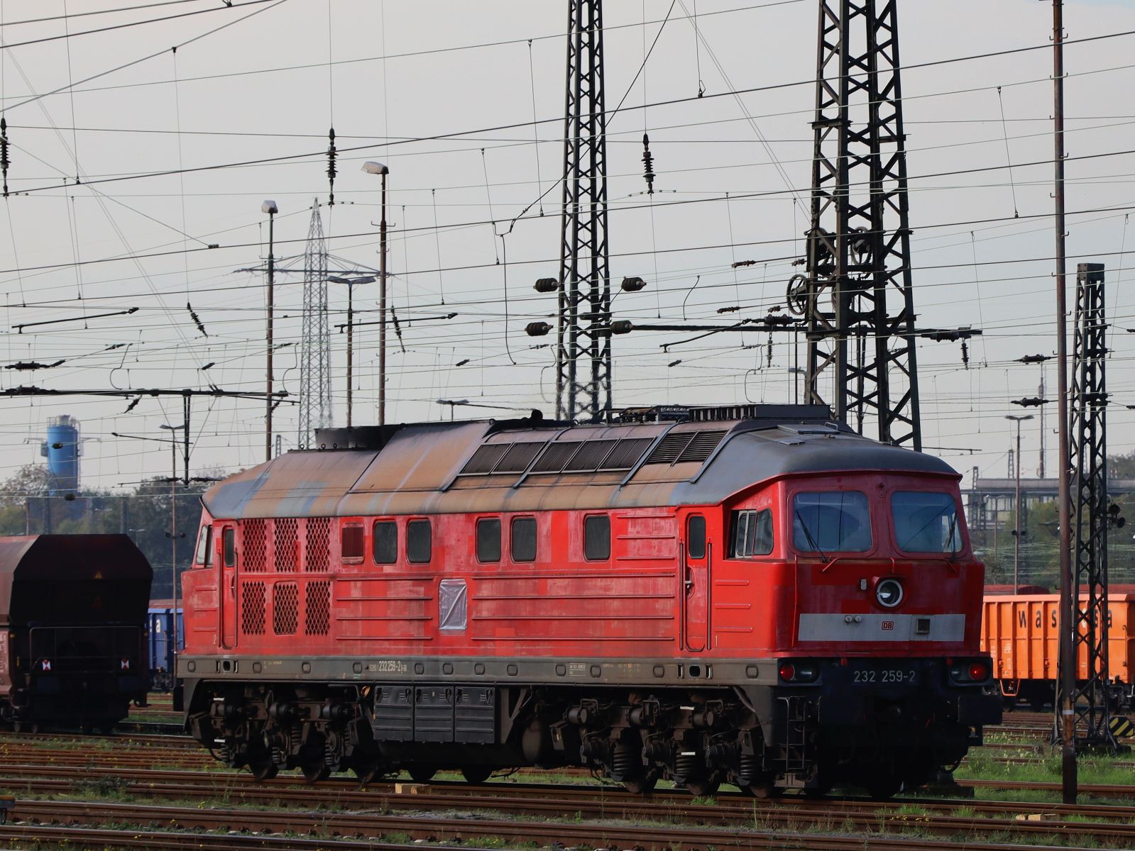 DB Cargo Diesellokomotive 232 259-2 G�terbahnhof Oberhausen West 18-10-2024.

DB Cargo diesellocomotief 232 259-2 goederenstation Oberhausen West 18-10-2024.