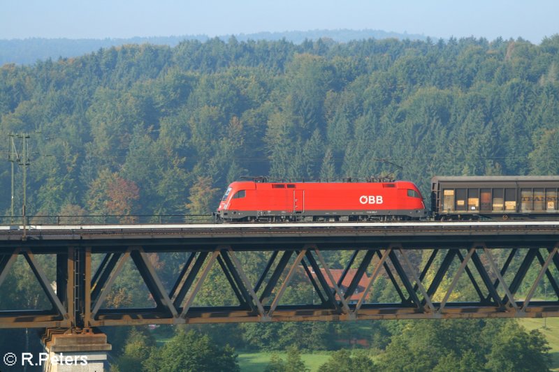 1116 233-7 �berquert die Br�cke bei Beratzhausen mit ein gemischten G�terzug. 21.09.07