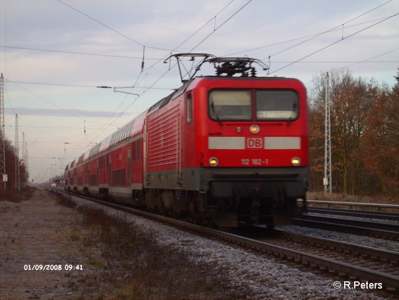 112 182-1 durchf�hrt Berlin-Friedrishain mit dem RE1 Frankfurt/Oder. 09.01.08