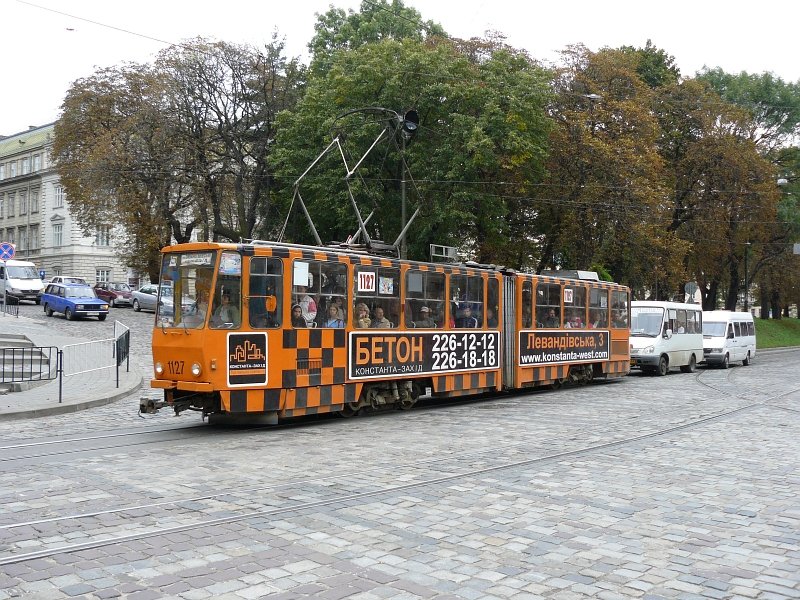 1127 auf der Vul. Pidvalna in Lviv 13-09-2007.
