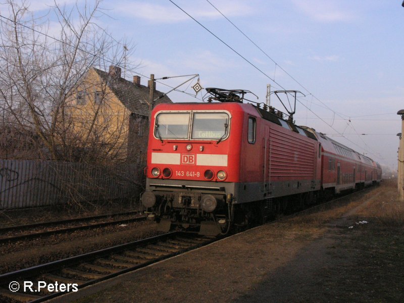 143 641-9 erreicht Eisenh�ttenstadt mit RB 11 Cottbus. 22.12.07