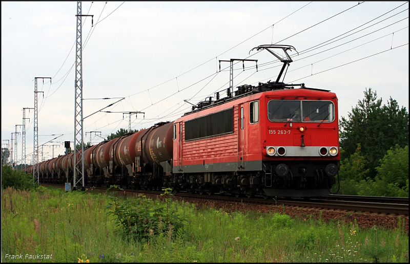 155 263-7 (ohne Logo/Beschriftung) mit Kesselwagen (Berlin Wuhlheide, 29.06.2009 - Update: 02/2012 in Rostock-Seehafen z; 21.07.2013 �berf�hrt nach K�ln Kalk; 25.07.2013 bei Bender ++)