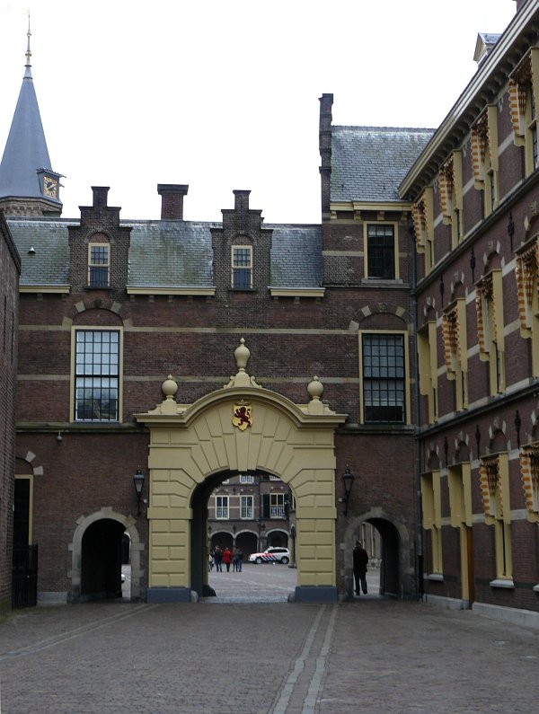 Binnenhof in Den Haag 22-02-2009.