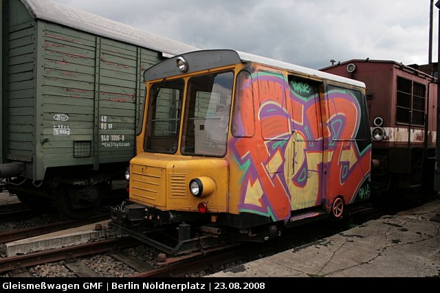 Ein GMF der DR (Berlin Nldnerplatz, 23.08.2008).