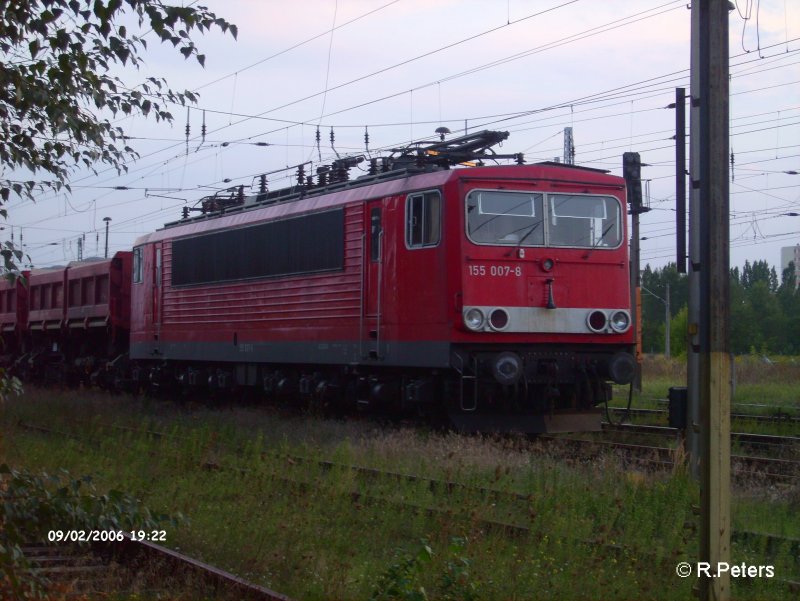 Nahaufnahme von der Abgeb�gelten 155 007-8 in Eisenh�ttenstadt.