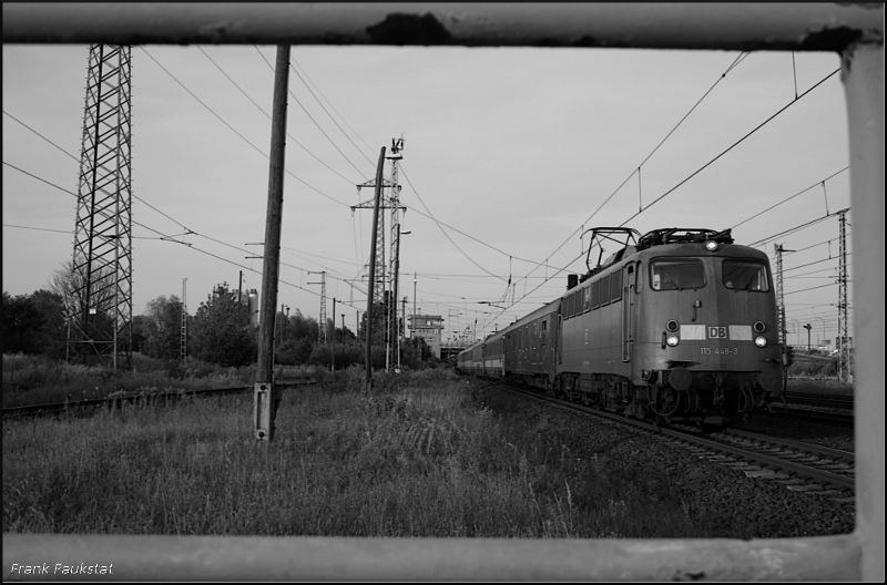  Old Train to Budapest  - DB 115 448-3 (Berlin Schnefeld, 15.08.2009 - Update: 05/2012 in Berlin-Rummelsburg abgestellt?; 09/2012 Reparatur in Berlin-Rummelsburg; 03/2013 berstellt nach Dortmund; 03/2013 repariert)