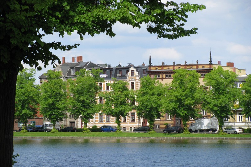 Schwerin, Blick �ber den Pfaffenteich zum Ostufer