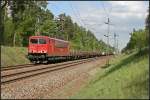 DB Schenker 155 135-7 mit Rungenwagen Richtung Berlin (Gr�nheide Fangschleuse 25.05.2010)