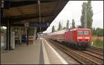 DB Regio 114 033 mit dem RE3 nach Elsterwerda f�hrt am 12.09.2012 durch Berlin-Karow