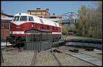 DB 118 075-1 ausgestellt auf der Drehscheibe vor dem Lokschuppen (Deutsches Technikmuseum Berlin 18.04.2010)