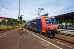 Die an die SBB Cargo International AG vermietete SBB Cargo Re 482 022-1 91 85 4482 022-1 CH-SBBC) der SBB Cargo fährt am 18 Juni 2025 mit einem Kesselwagenzug durch Betzdorf/Sieg in Richtung Siegen. 

Die TRAXX F140 AC1 wurde 2003 Bombardier i ...