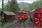 Der letztes Jahr hervorragend revidierte Bernina Bahn RhB ABe 4/4 I 35 der Blonay Chamby Bahn übernimmt zum Saisonauftakt am 3. Mai 2025 den Einsatz der eklektisch geführten Züge (bis auf den letzten Zug am Abend). Im Bild der ABe 4/4  ...