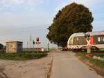 Bahn�bergang Wasserstrasse Hamminkeln 18-10-2024.
Overweg Wasserstrasse Hamminkeln 18-10-2024.