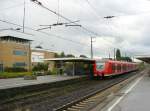 DB TW 425 071-8 auf Gleis 2 in Emmerich 11-09-2013.