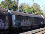 Habbins Transwaggon Vierachsiger gro�r�umiger Schiebewandwagen mit Nummer33 RIV 80 D-TWA 2743 626-4 Gleis 1 Bahnhof Empel-Rees, Deutschland 18-10-2024.