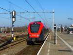 Qbuzz GTW 2/8 Triebzug 6357 (ex-Arriva 10506) Gleis 4a Geldermalsen 07-02-2020.