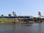 NS Stadler FLIRT-IV Triebzug 2513 als Intercity 8841 von Leiden Centraal nach Utrecht Centraal Station.