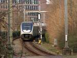 NS SLT Triebzug 2457 und 2637 Bahn�bergang Morsweg, Leiden 29-01-2024.