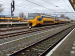 NS DD-IRM Triebzug 9549 Gleis 7 Leiden Centraal Station 06-01-2025.