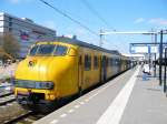 NS mat '64 Plan V Nummer 866 und 920 auf Gleis 19 in Utrecht centraal station 06-04-2010.