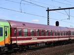 Bcomh Euro-Express Liegewagen mit Nummer 56 80 50-70 057-0 D-EURO 
in Leerzug Sziget Express Holten, Niederlande 08-08-2022.


Bcomh ligrijtuig van Euro-Express met nummer 56 80 50-70 057-0 D-EURO in leegmaterieeltrein Sziget Express Holten, Nederland 08-08-2022.


