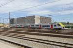 am-08-desiro-ml/599357/am-22-mai-2014-verlaesst-01 Am 22 Mai 2014 verlässt 01 152 Brugge Centraal mit ein L-Trein (RB) nach Kortrijk. 