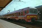 Am 3 Augustus 1997 steht NMBS 905 in Mechelen Centraal.