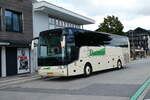 (280'444) - Aus Holland: Dortmans, Schijndel - Nr. 44/04-BJF-2 - Van Hool am 16. September 2025 beim Bahnhof Seefeld