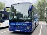Mercedes Tourismo von Becker-Strelitz Reisen aus Deutschland in Plau am See.