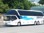 Neoplan Starliner von Gehle aus Deutschland im Stadthafen Sassnitz.