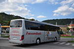 Setra 415 GT-HD von Waldemar Kornek  Hessenbub  aus der BRD in Krems unterwegs.