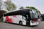 Setra 516 HD von Globus aus Polen am 30.4.2015 in Krems.