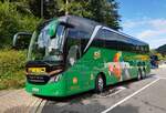 Setra 516 HDH vom Reisebusunternehmen MESO steht im September 2022 am Königssee.