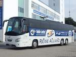 VDL Futura von Reise-Allianz/Optimal-Reisen Forsmann aus Deutschland im Stadthafen Sassnitz.