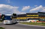 2 mal Volvo 9700 von Brunner Reisen aus Niedersterreich in Krems unterwegs.