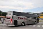 Volvo 9900 Prestige von Fuchs Reisen aus �sterreich am 27.Juli 2014 in Krems gesehen.
