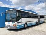 Setra 321 UL der MVVG in Neubrandenburg.