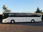 Setra 415 UL von Becker-Strelitz Reisen aus Deutschland in Neubrandenburg.