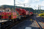 Das f�nfte Fahrzeug war dann der eigentliche Kran, eingereiht in den Leipziger Kranzug am 14 Oktober 2026 in Betzdorf/Sieg. Der 120t - Eisenbahnkran 732 002 'Mammut', 99 80 9 471 002-2 D-DBMP der DB InfraGO Netz Notfalltechnik (Standort Leipzig). 
 ...