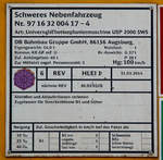   Anschriftentafel  der  Plasser & Theurer  Universalschotterplaniermaschine USP 2000 SWS (Schweres Nebenfahrzeug Nr.