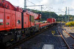 Als vierter Wagen eingereiht in den Leipziger Kranzug der DB InfraGO Netz Notfalltechnik der Kranauslegerschutzwagen f�r KRC 1200 (BR 785.0) - 99 80 9 370 075-0 D-DBMP (785 003), m 14 Oktober 2026 in Betzdorf/Sieg. Auf diesem Wagen st�tz sich Kransei ...
