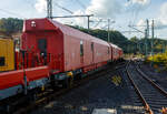 Als zweiter Wagen eingereiht in den Leipziger Kranzug der DB InfraGO Netz Notfalltechnik, hinter dem modularen Tr�gerfahrzeug 99 80 9370 003-2 DBMP der Gattung MTF 17, das vierachsige modulare Tr�gerfahrzeug 99 80 9370 103-0 DBMP der Gattung MTF 24 m ...