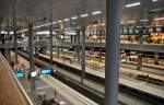 Berlin Hauptbahnhof, Innenansicht der unteren Ebene am 28.09.2013.