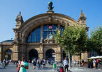 Das Hauptportal (Mittelstück) vom Hauptbahnhof Frankfurt am Main am 05.09.2021. Das Mittelstück im Neorenaissance Stil, ist noch aus dem Eröffnungsjahr von 1888. 