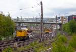 
Gleisbaustelle im Bereich vom Hauptbahnhof Siegen, es werden Weichen erneuert, hier am 09.05.2015. Von Siegen nach Niederschelden war Schienenersatzverkehr, nicht alles war der GDL-Streik schuld.