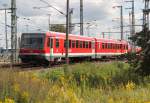 628 652-0 auf dem Weg von Rostock Hbf nach Lbeck Hbf kurz nach der Ausfahrt im Rostocker Hbf.02.09.2011